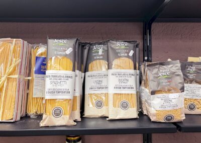 la bottega caffe & Vini, toutes sortes de pâtes au choix.