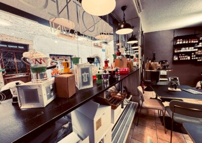 La Bottega caffè & Vini, vous avez un choix de cafetières.